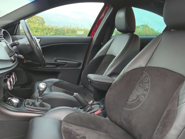 Used Alfa Romeo Giulietta 2015 for sale - 76314257: Photo 32