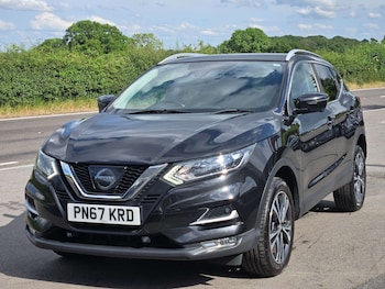Used Nissan Qashqai 2017 for sale - 79027233: Photo