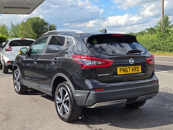 Used Nissan Qashqai 2017 for sale - 79027233: Photo