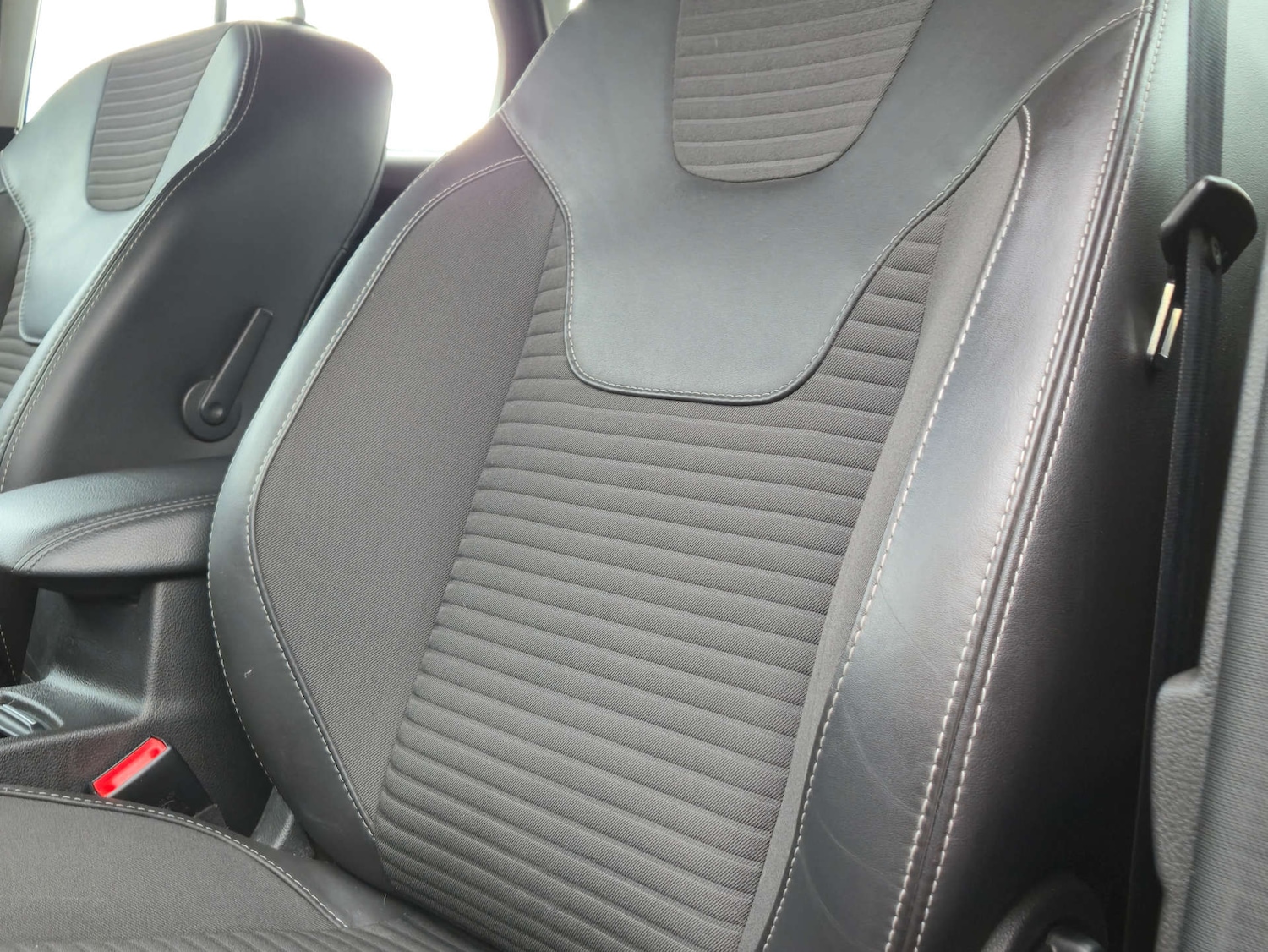 Used Ford Focus 2015 for sale - 76601997: Photo 30