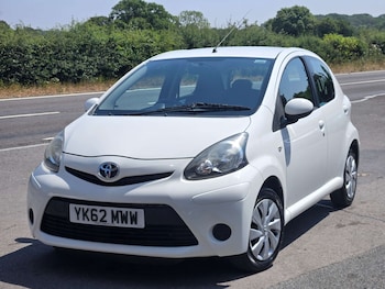 Used Toyota AYGO 2013 for sale - 79226739: Photo