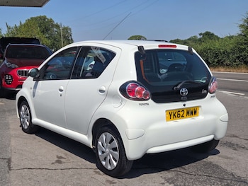 Used Toyota AYGO 2013 for sale - 79226739: Photo