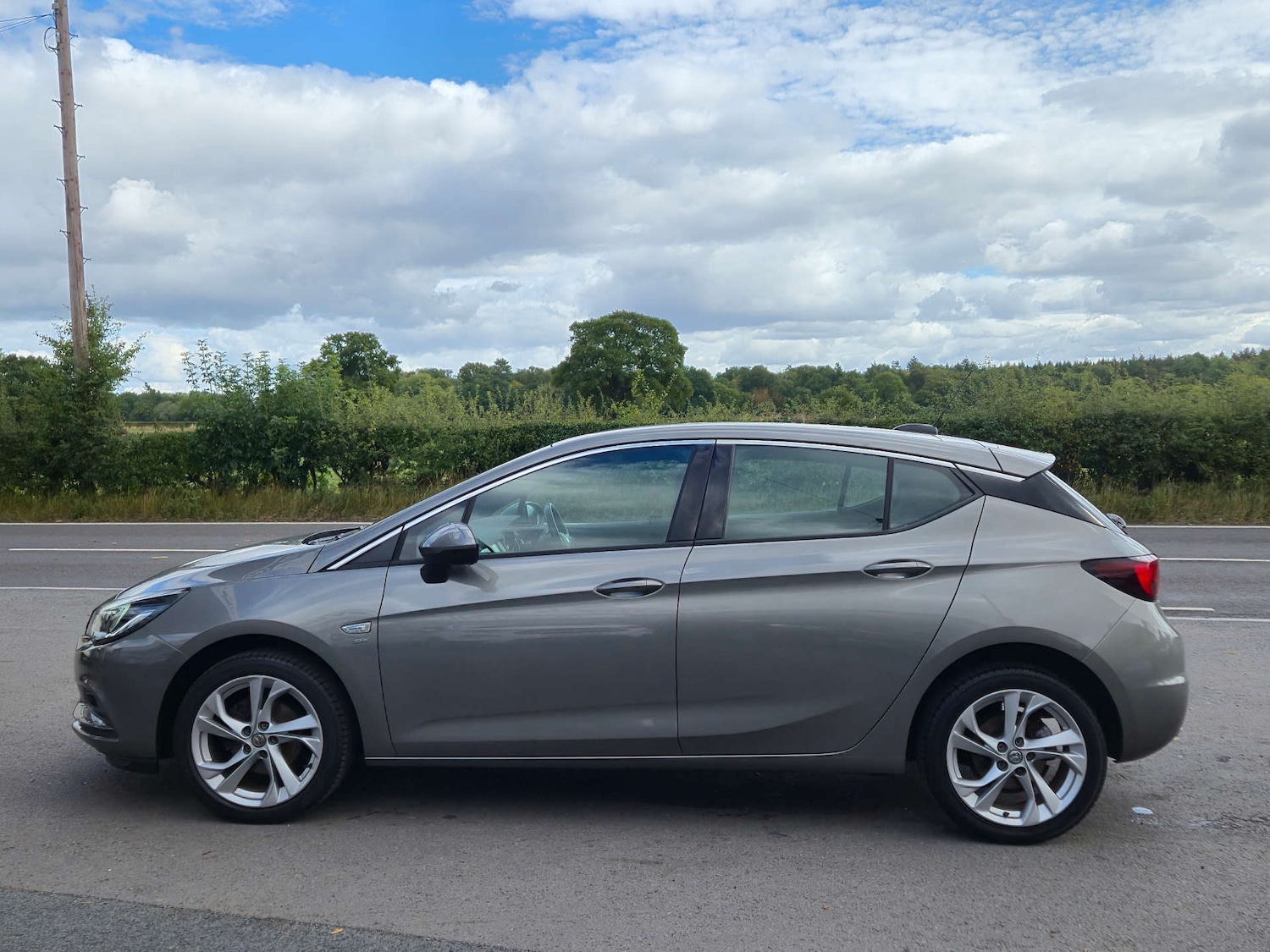 Used Vauxhall Astra 2016 for sale - 76601289: Photo 3