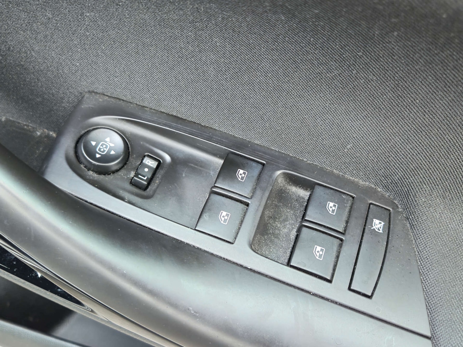 Used Vauxhall Astra 2016 for sale - 76601289: Photo 32