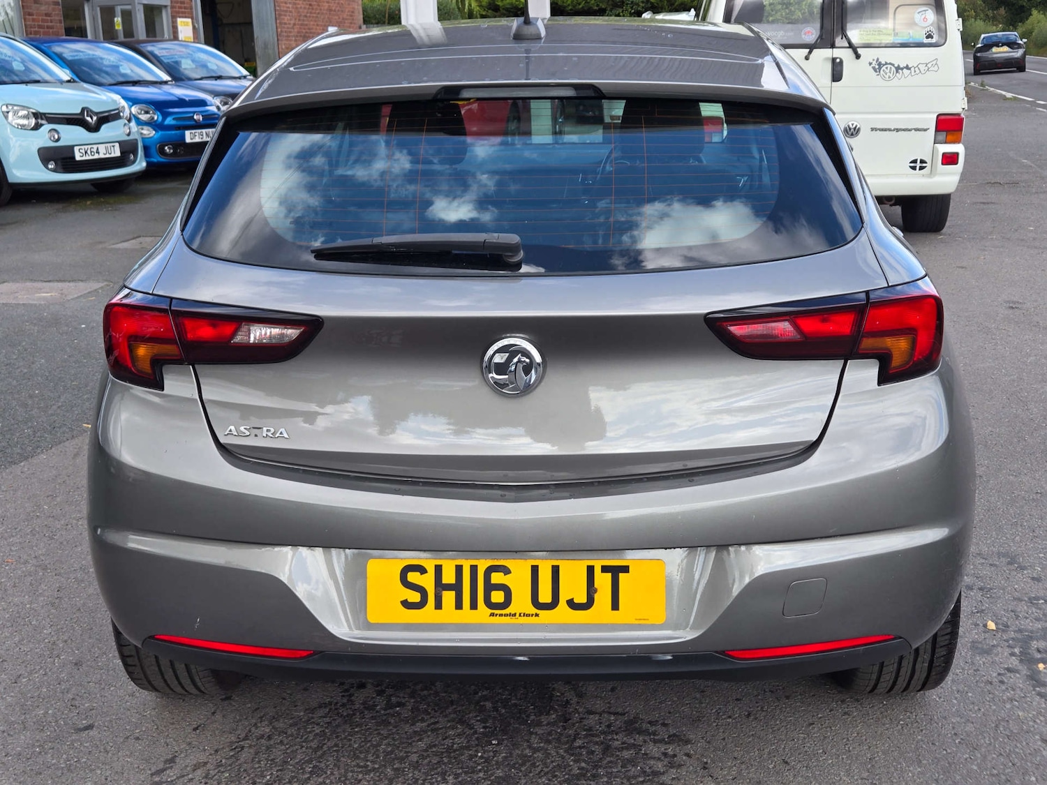 Used Vauxhall Astra 2016 for sale - 76601289: Photo 5