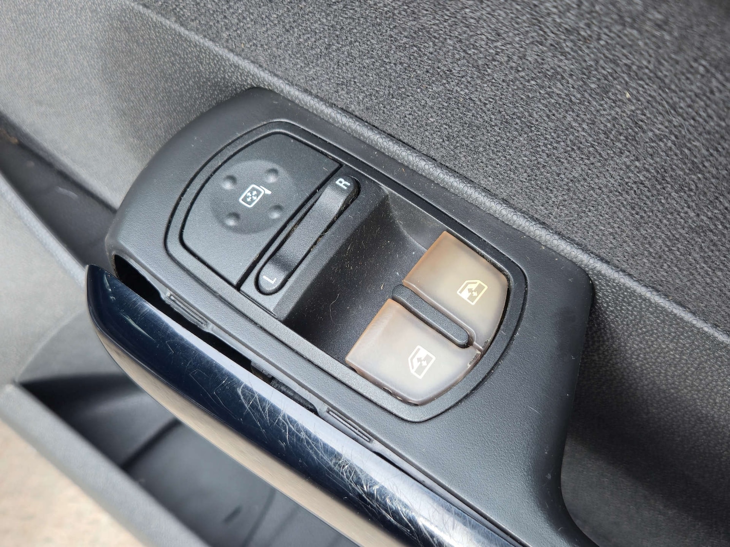 Used Vauxhall Corsa 2009 for sale - 77984234: Photo 22