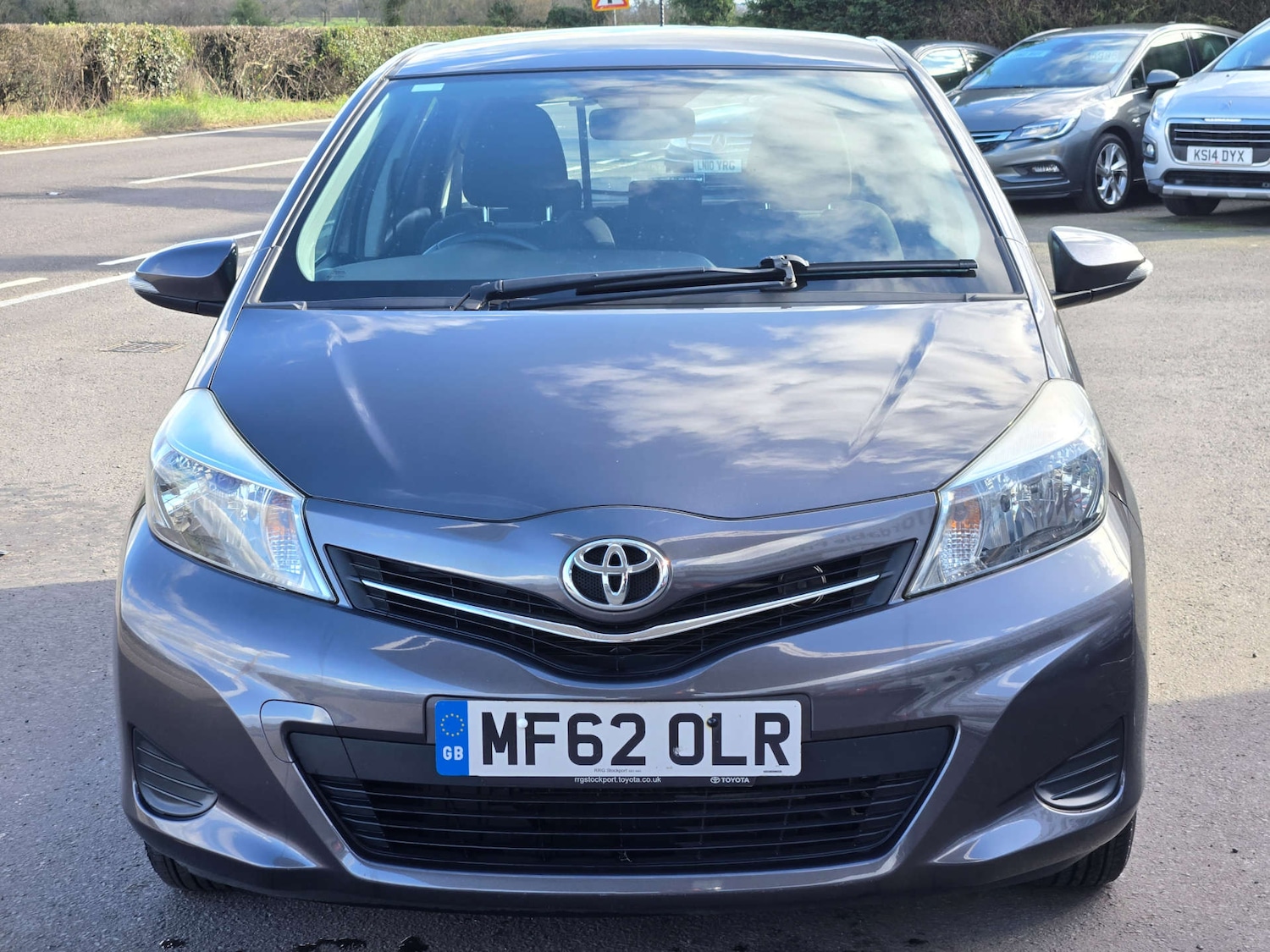 Used Toyota Yaris 2012 for sale - 77704056: Photo 10