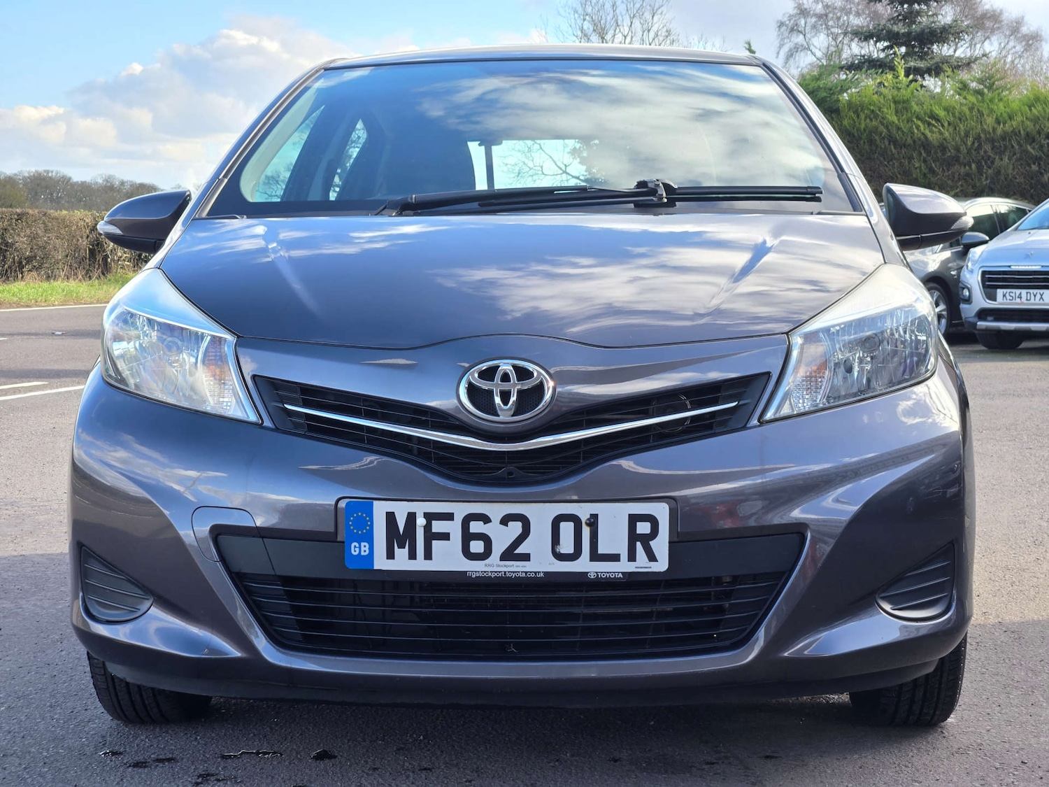 Used Toyota Yaris 2012 for sale - 77704056: Photo 11
