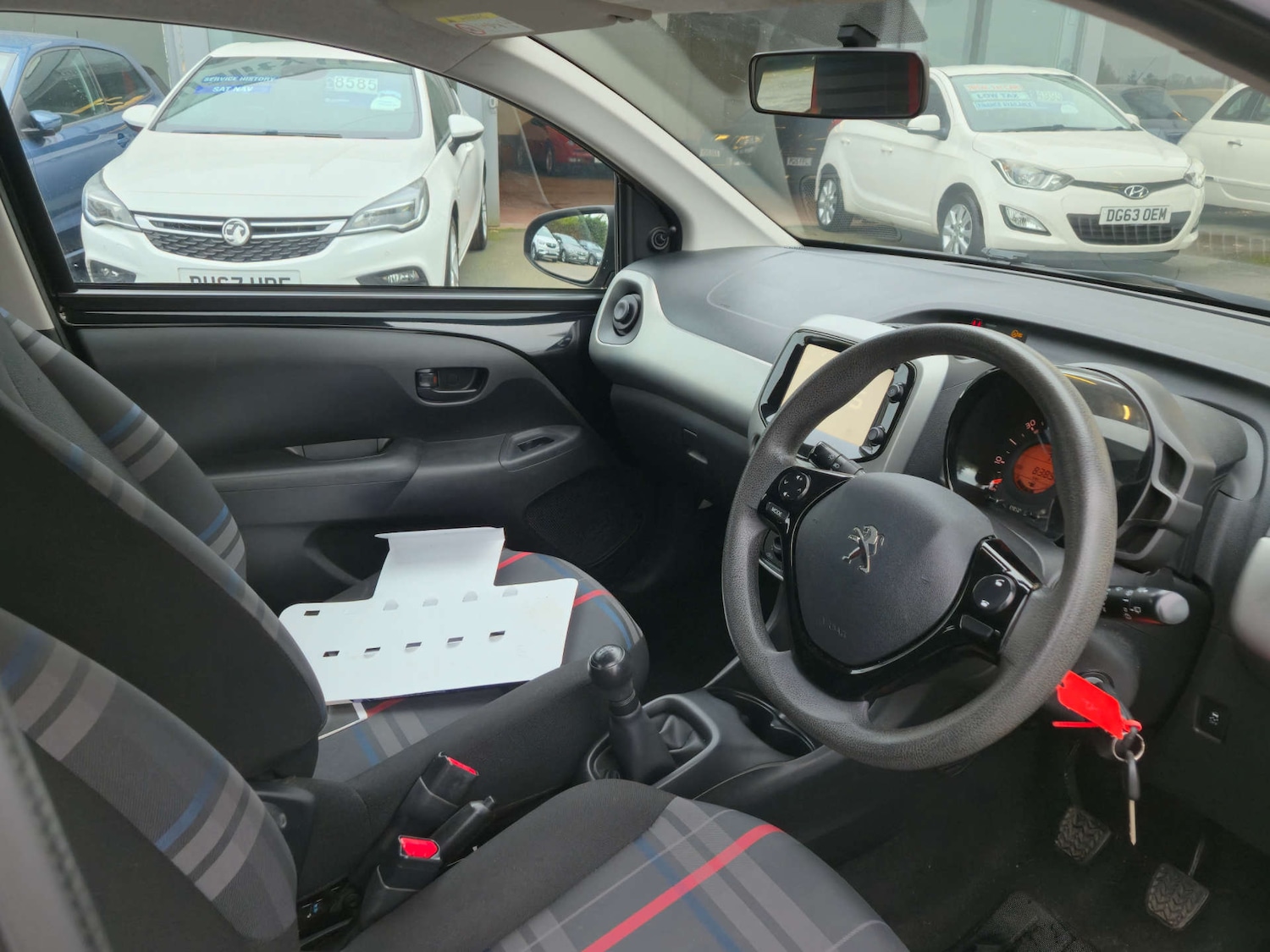 Used Peugeot 108 2015 for sale - 77794768: Photo 18