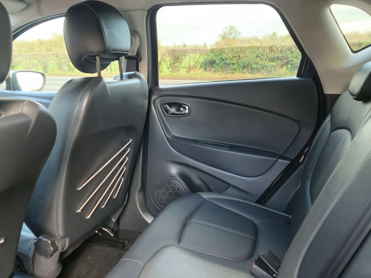 Used Renault Captur 2016 for sale - 77121299: Photo 25