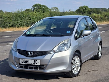 Used Honda Jazz 2011 for sale - 79238224: Photo