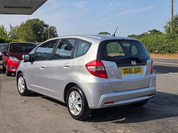 Used Honda Jazz 2011 for sale - 79238224: Photo
