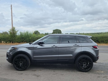 Used Land Rover Range Rover Evoque 2015 for sale - 79517144: Photo