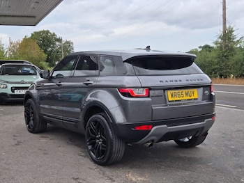 Used Land Rover Range Rover Evoque 2015 for sale - 79517144: Photo