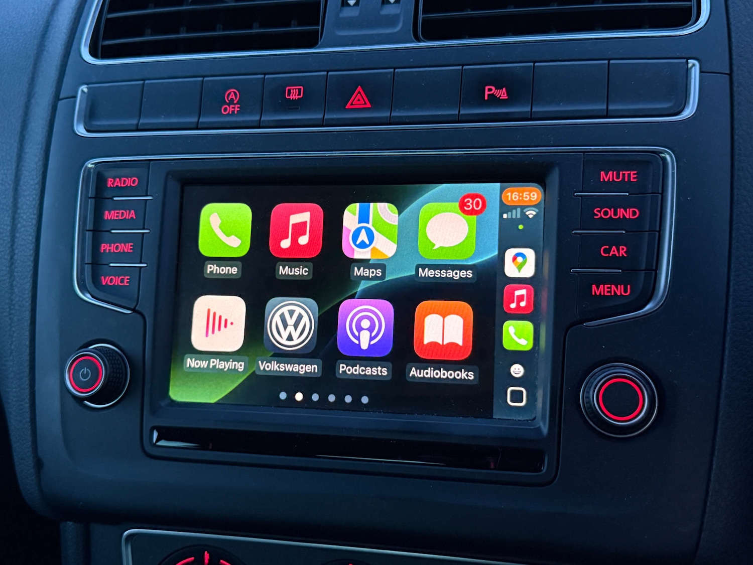 Used Volkswagen Polo 2017 for sale - 77385489: Photo 2