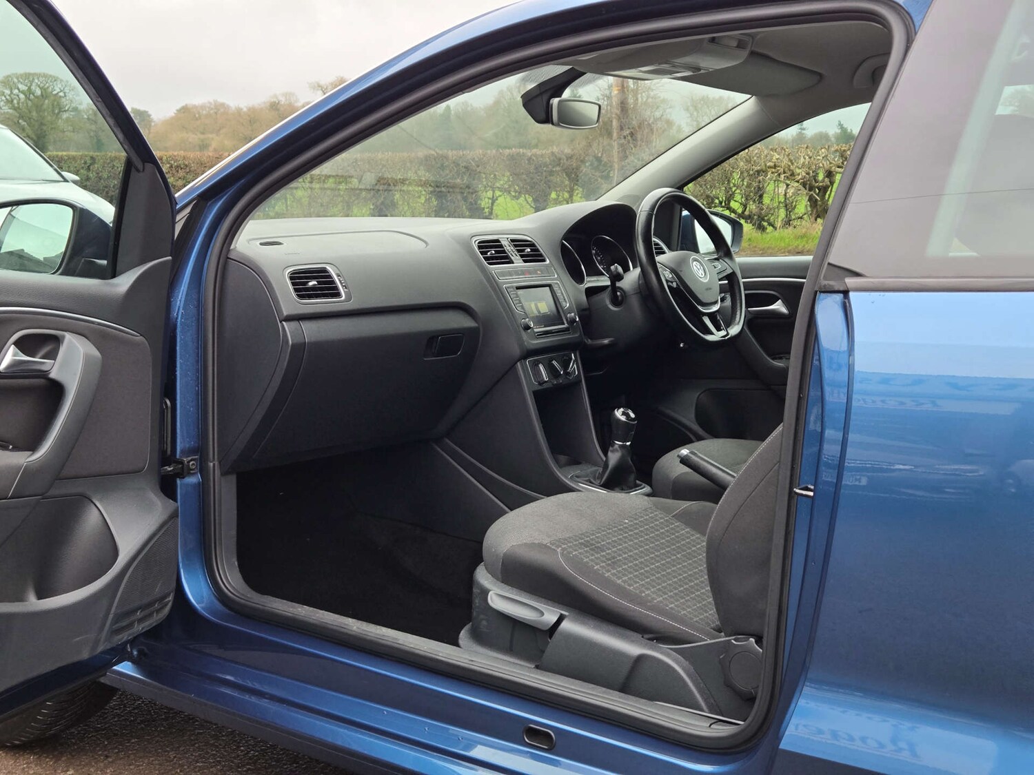 Used Volkswagen Polo 2017 for sale - 77385489: Photo 23