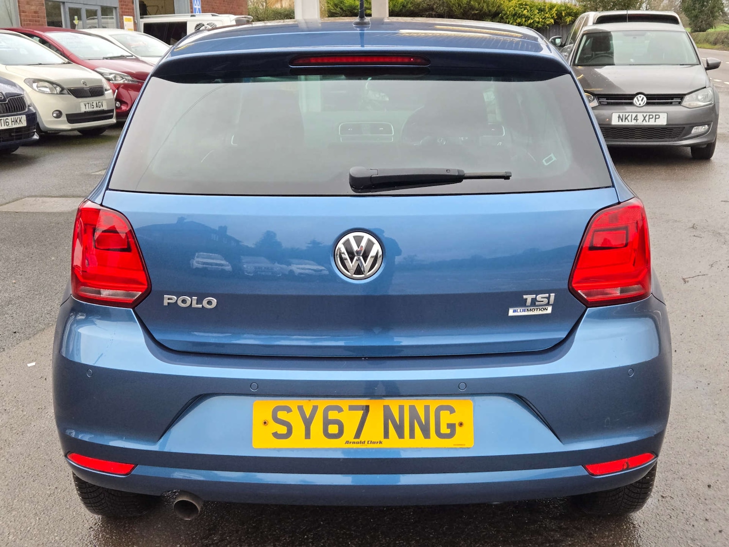 Used Volkswagen Polo 2017 for sale - 77385489: Photo 6