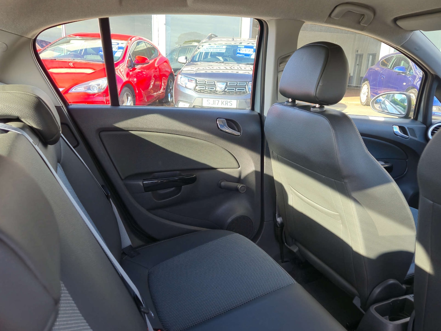 Used Vauxhall Corsa 2010 for sale - 76602213: Photo 21