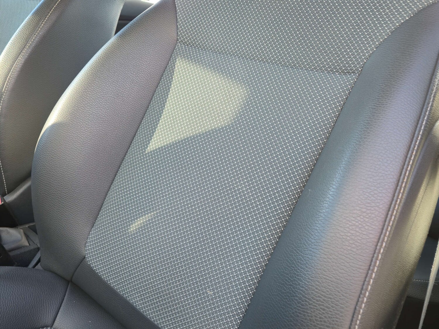 Used Vauxhall Corsa 2010 for sale - 76602213: Photo 29