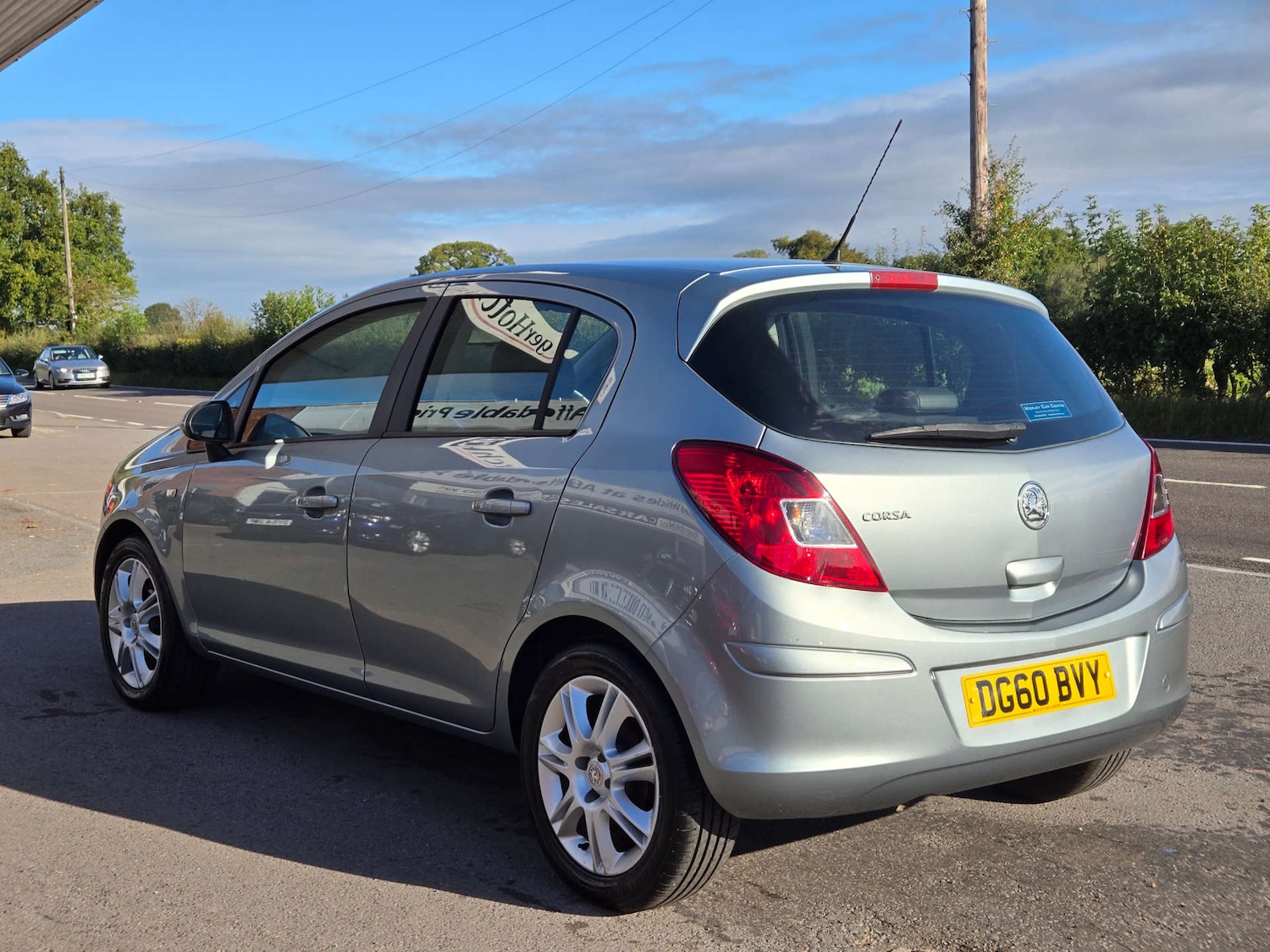 Used Vauxhall Corsa 2010 for sale - 76602213: Photo 4