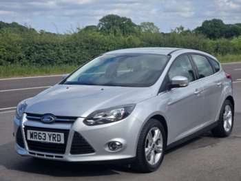 2014 - 1.6 TDCi 115 Zetec 5dr