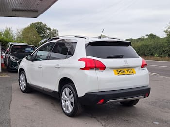 Used Peugeot 2008 2016 for sale - 79765814: Photo