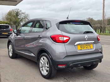 Used Renault Captur 2014 for sale - 77673735: Photo