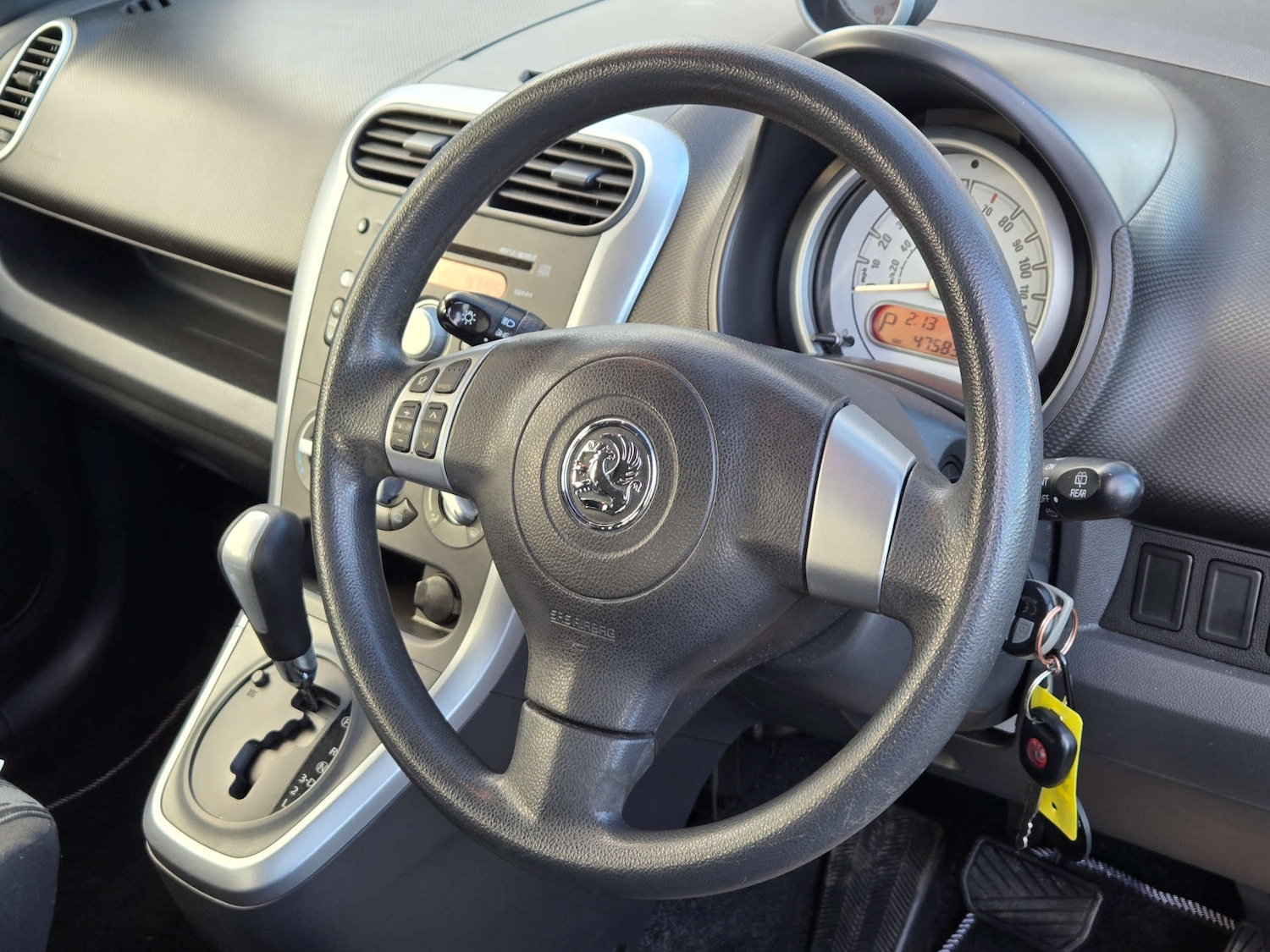 Used Vauxhall Agila 2012 for sale - 77235330: Photo 18