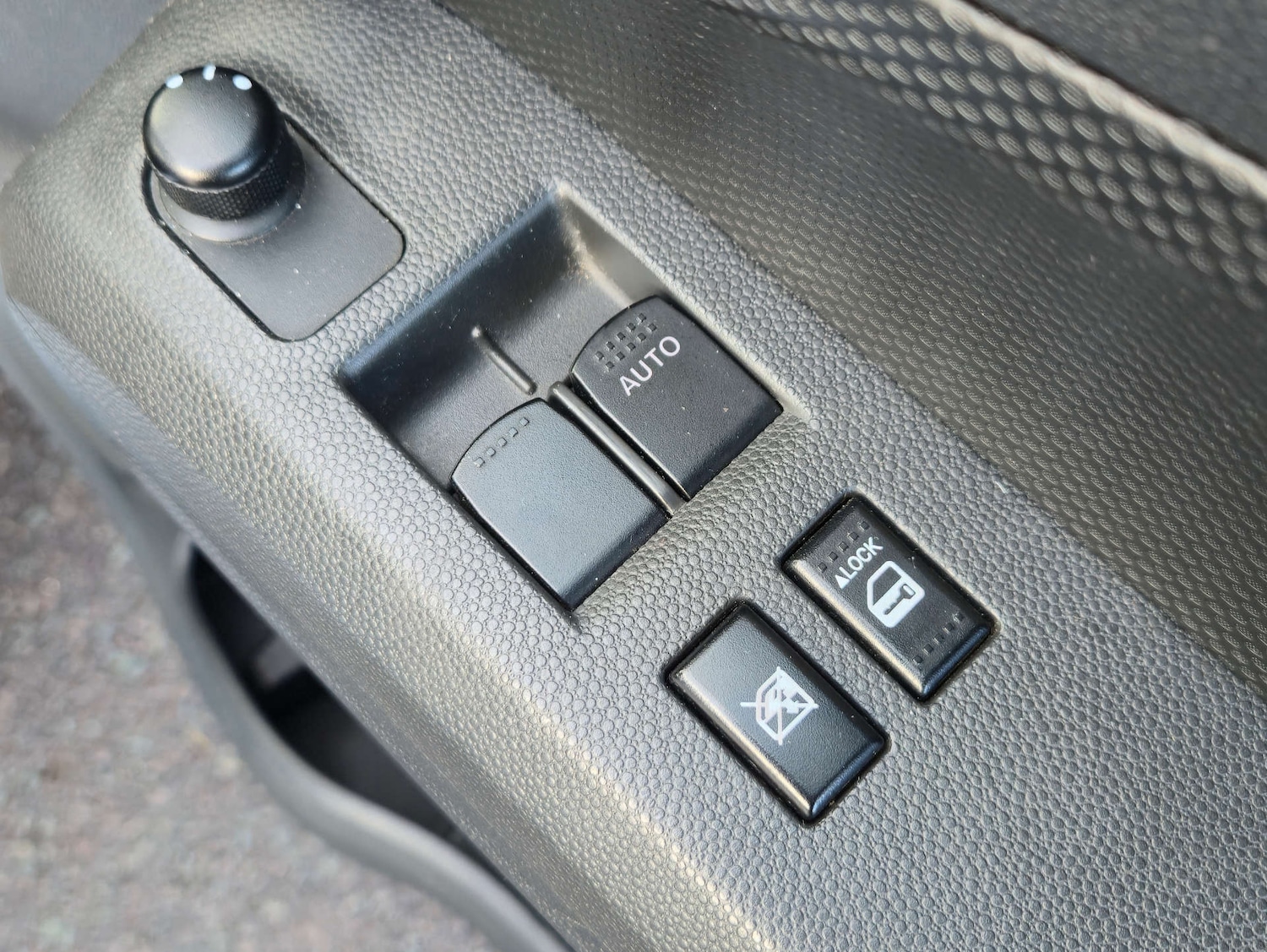 Used Vauxhall Agila 2012 for sale - 77235330: Photo 22