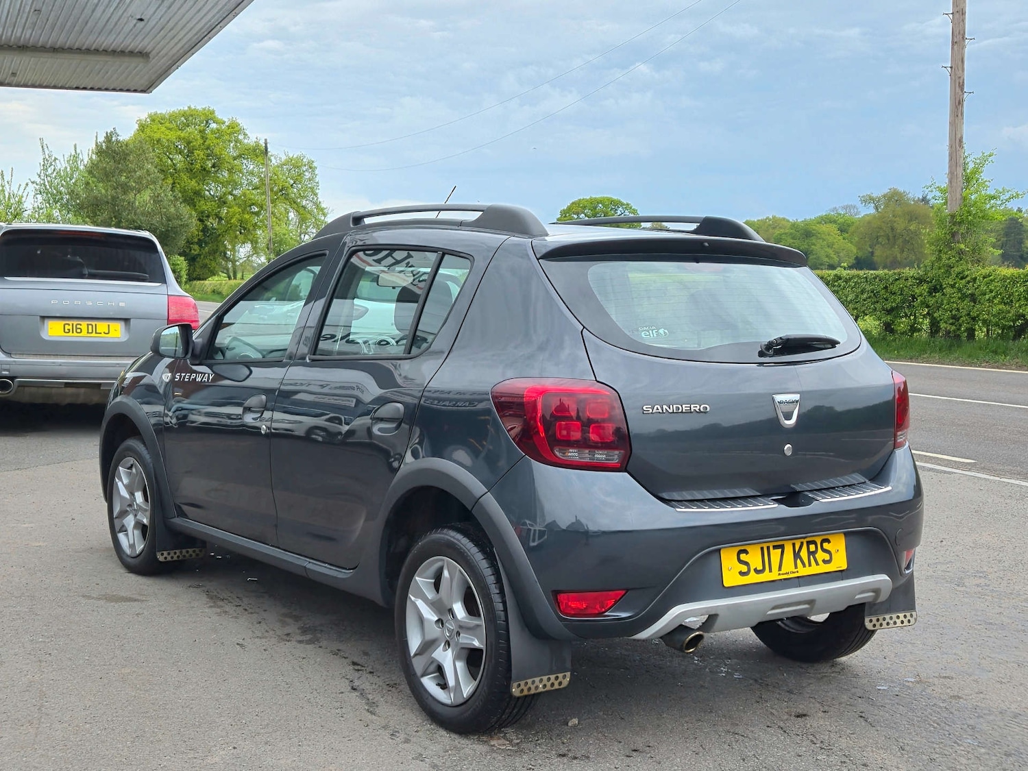 Used Dacia Sandero 2017 for sale - 76363859: Photo 4