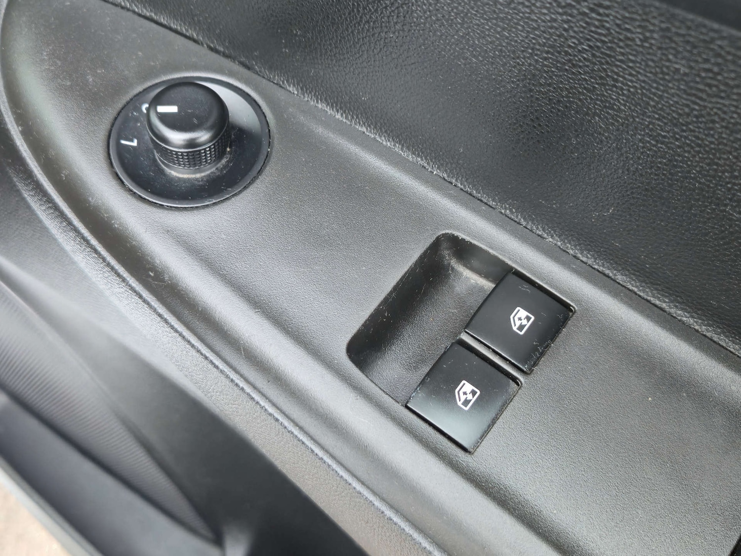 Used Vauxhall Viva 2016 for sale - 78122032: Photo 23