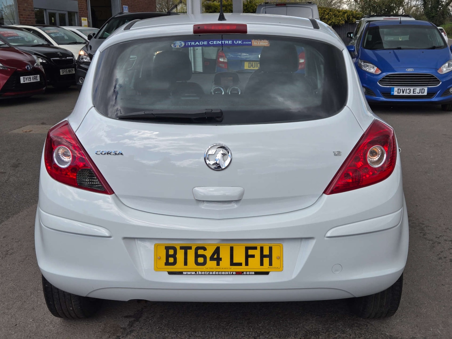 Used Vauxhall Corsa 2014 for sale - 78078296: Photo 5