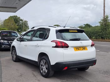 Used Peugeot 2008 2017 for sale - 79676455: Photo
