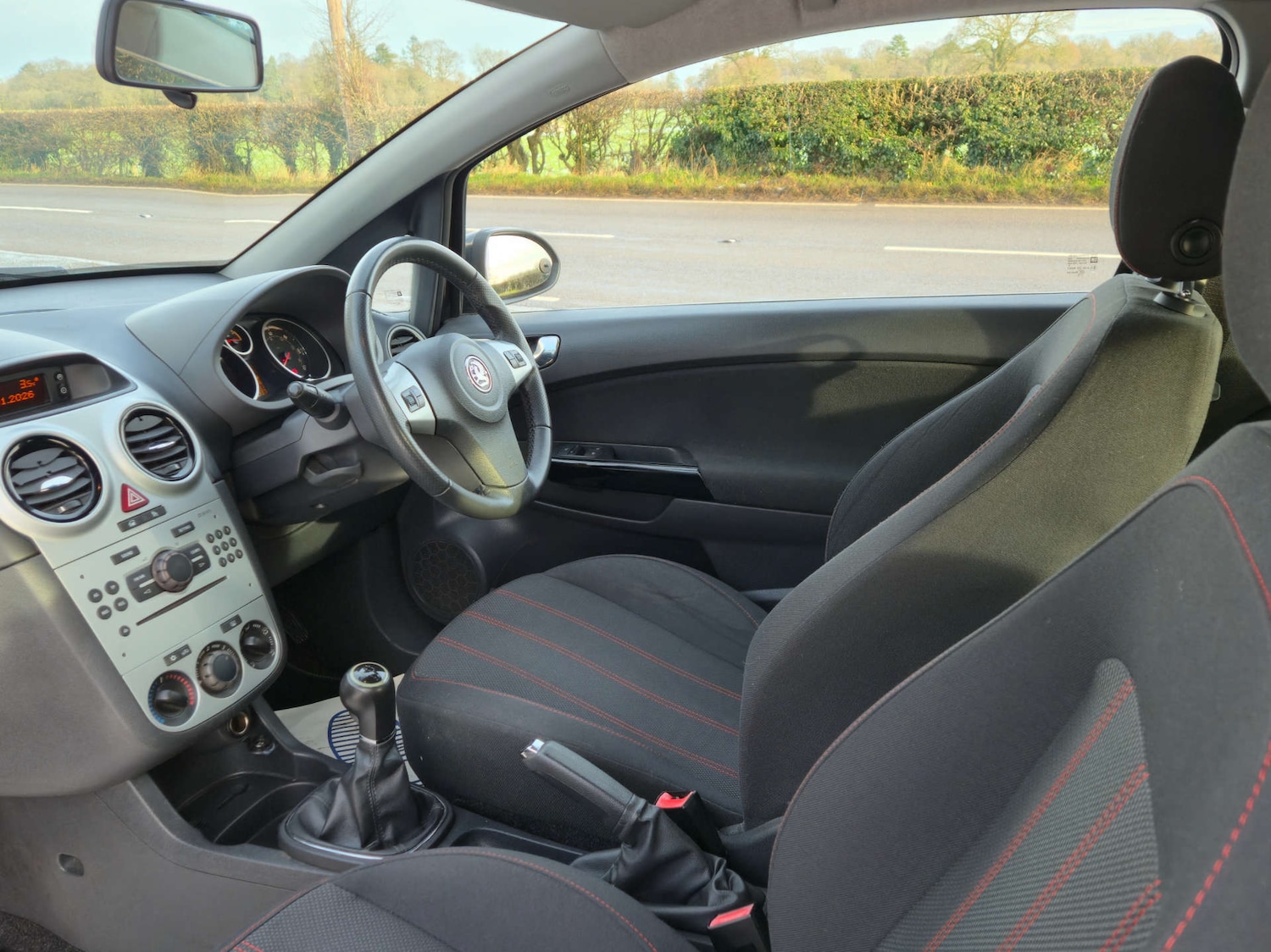 Used Vauxhall Corsa 2010 for sale - 77121301: Photo 25