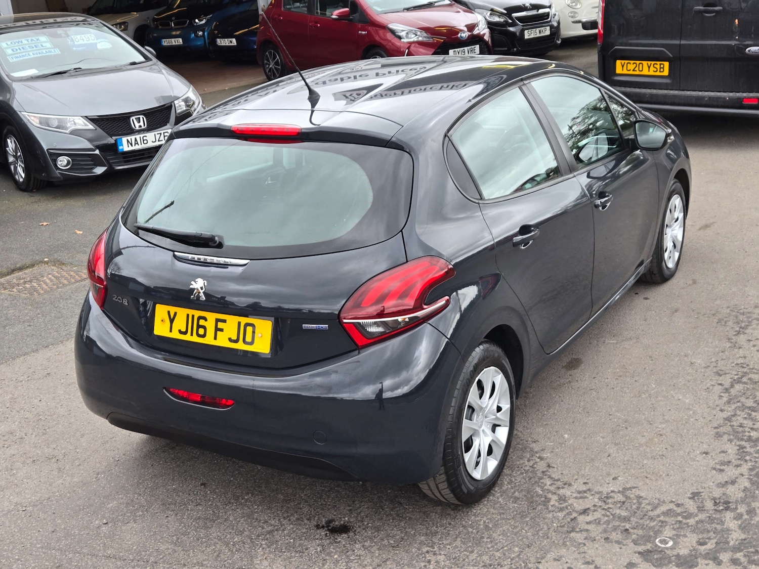 Used Peugeot 208 2016 for sale - 78124694: Photo 14