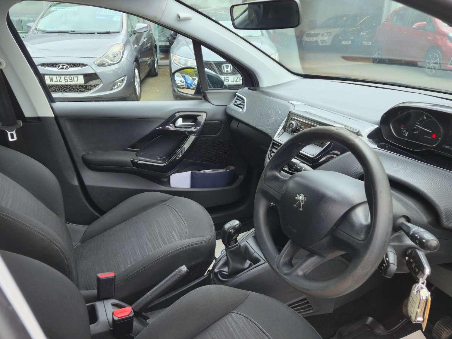 Used Peugeot 208 2016 for sale - 78124694: Photo 18