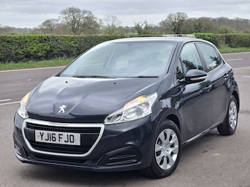 Used Peugeot 208 2016 for sale - 78124694: Photo