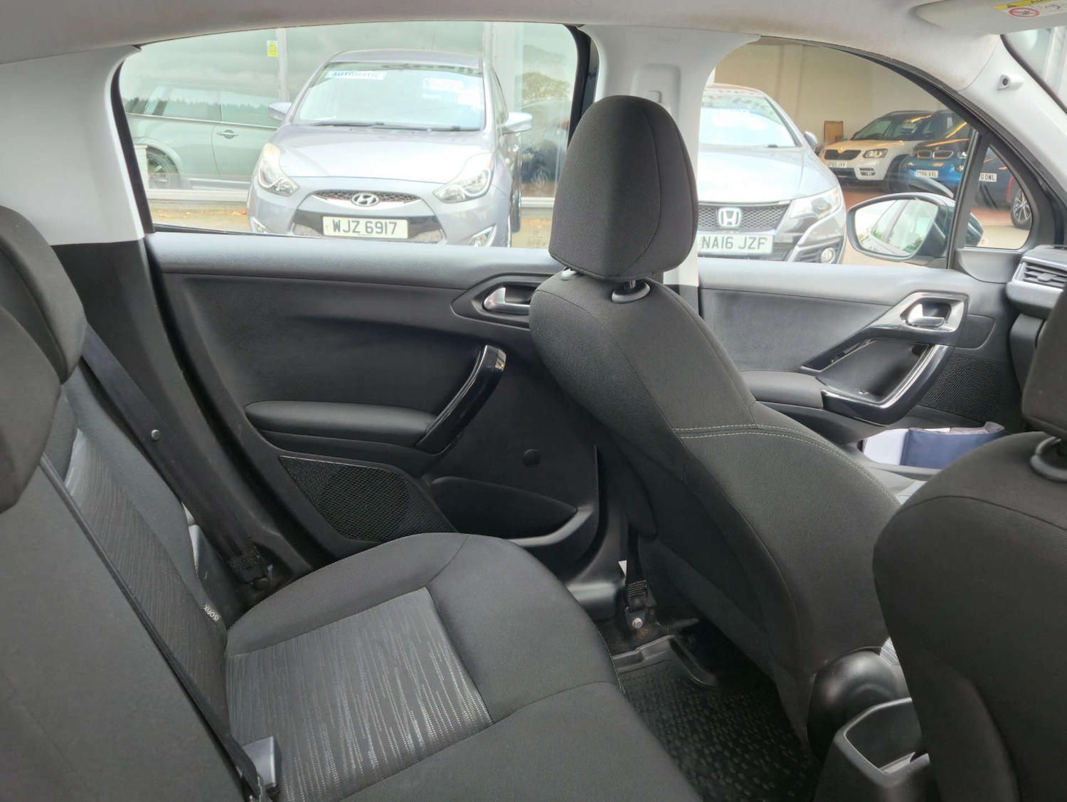 Used Peugeot 208 2016 for sale - 78124694: Photo 22
