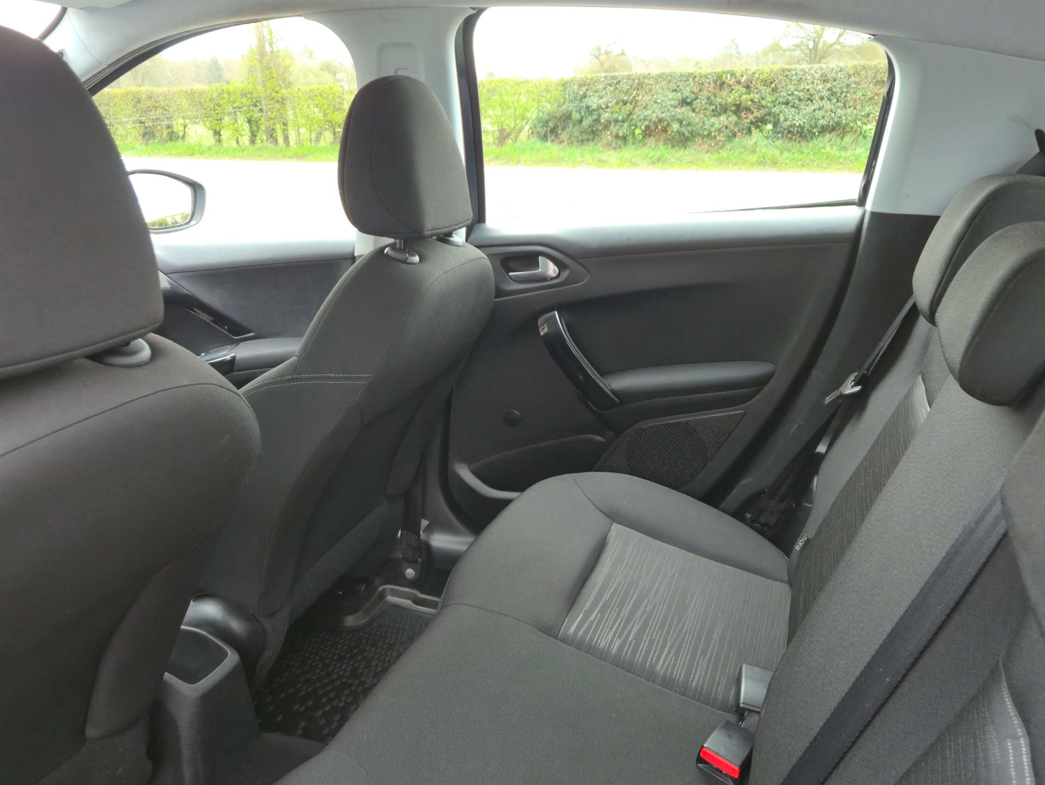 Used Peugeot 208 2016 for sale - 78124694: Photo 24