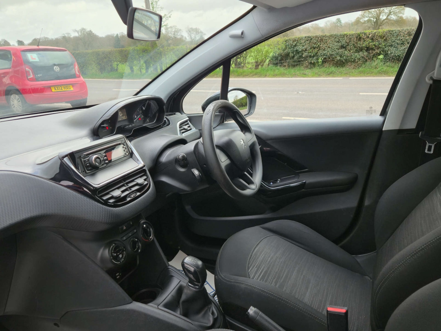 Used Peugeot 208 2016 for sale - 78124694: Photo 28