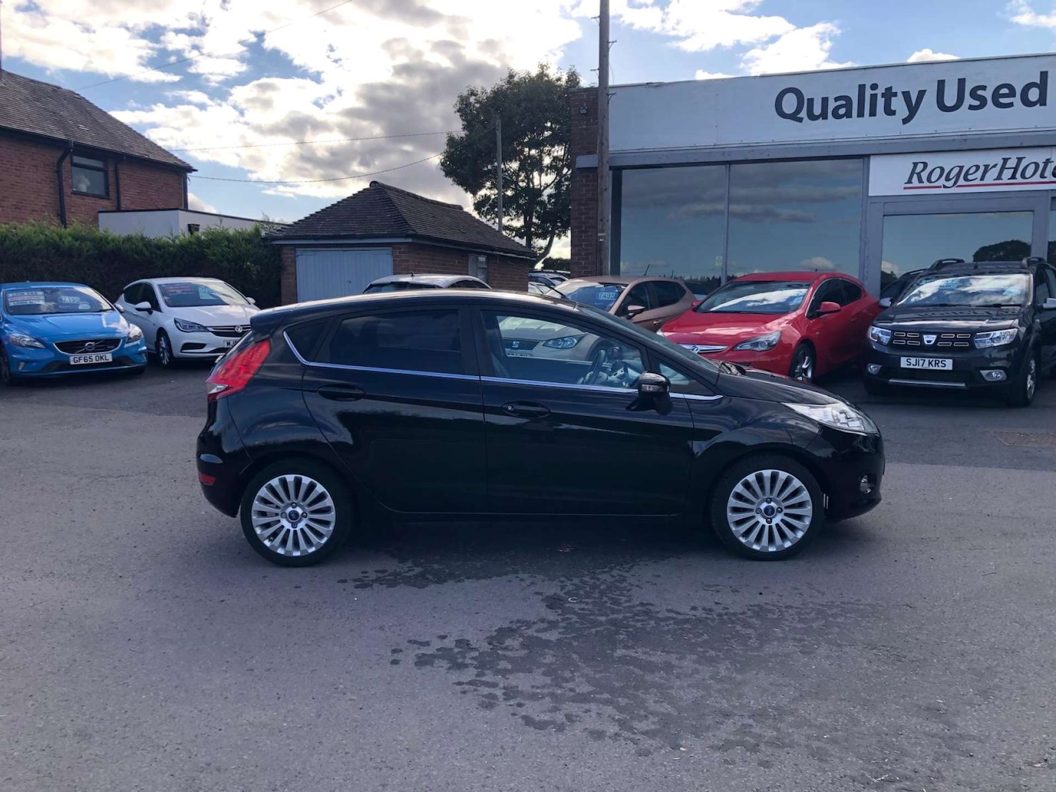 Used Ford Fiesta 2009 for sale - 76602164: Photo 4