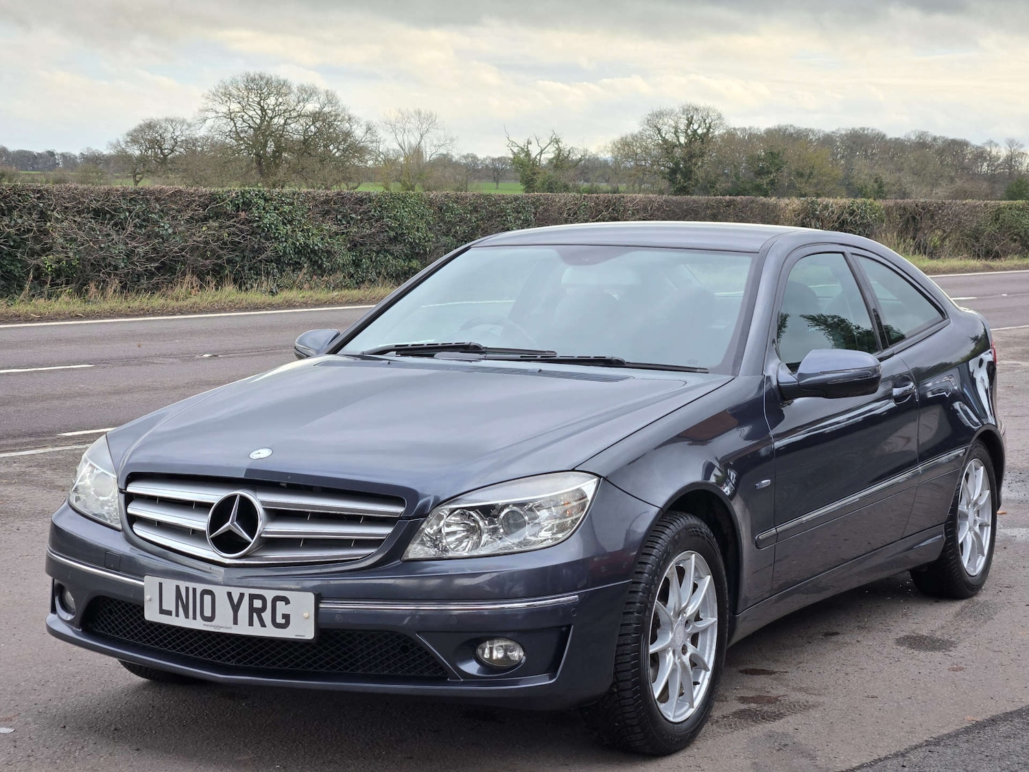 Used Mercedes-Benz CLC Class 2010 for sale - 77261429: Photo 2