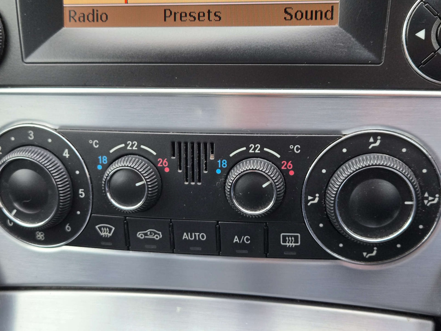 Used Mercedes-Benz CLC Class 2010 for sale - 77261429: Photo 33