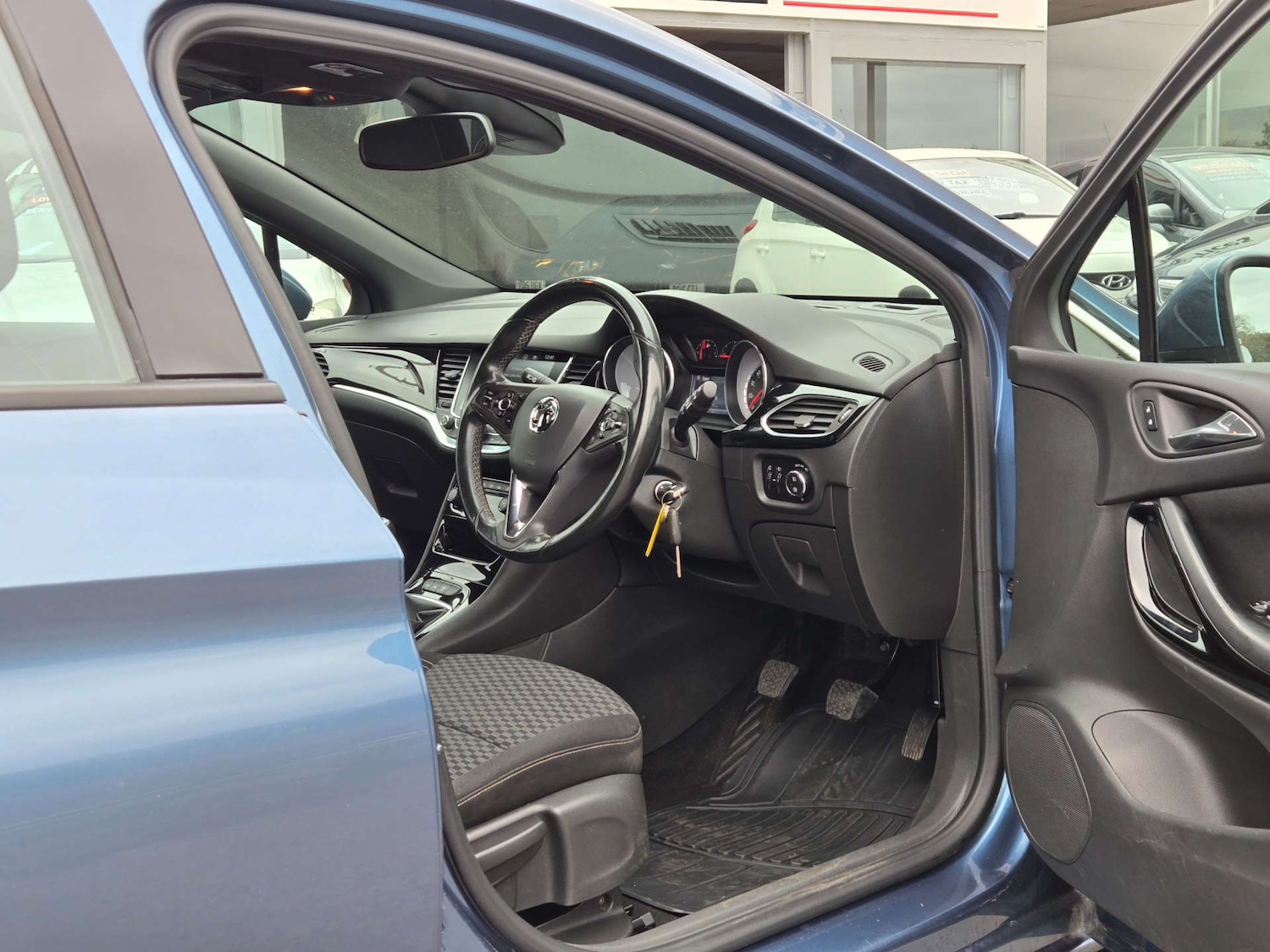 Used Vauxhall Astra 2016 for sale - 77850692: Photo 17