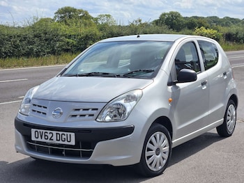 2012 - 1.0 Visia 5dr