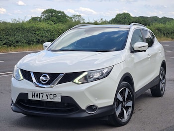 Used Nissan Qashqai 2017 for sale - 79027234: Photo