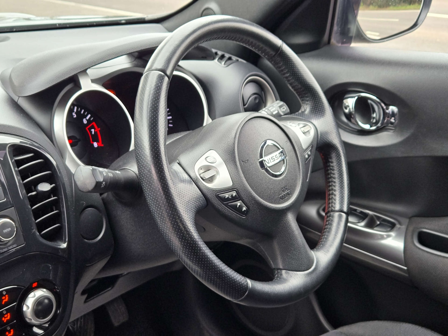 Used Nissan Juke 2012 for sale - 77685508: Photo 28