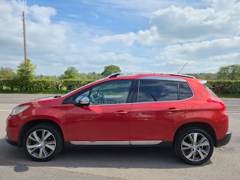 Used Peugeot 2008 2016 for sale - 78463213: Photo