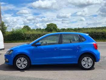Used Volkswagen Polo 2016 for sale - 78966721: Photo