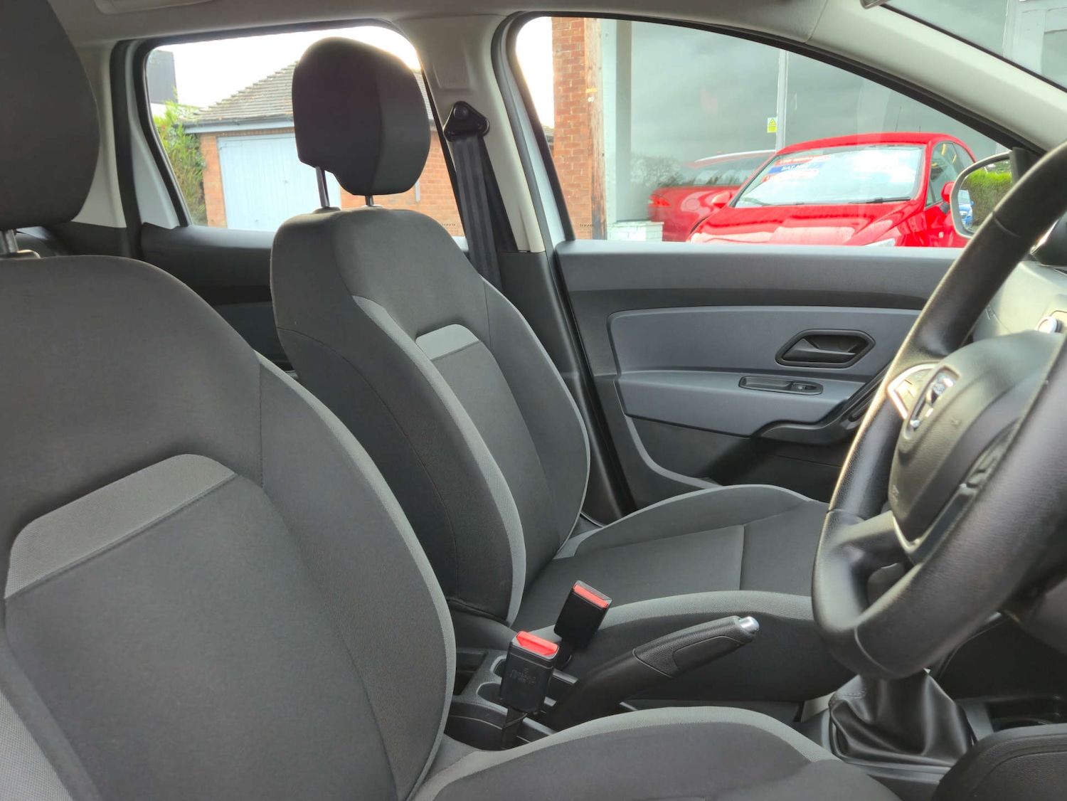 Used Dacia Duster 2018 for sale - 76971031: Photo 21